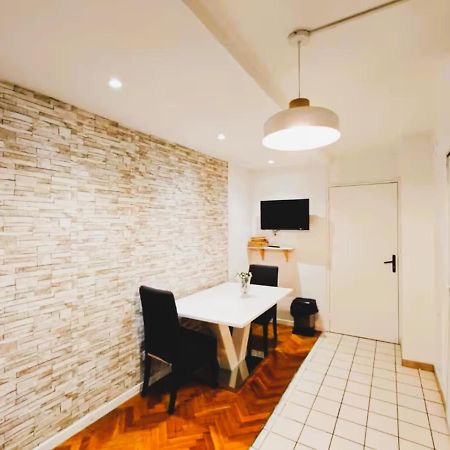 Mini-Studio Avec Kitchenette Ou Chambre Confort Avec Frigo Et Tv - Parking En Option Sur Resa ! Chaville Dış mekan fotoğraf